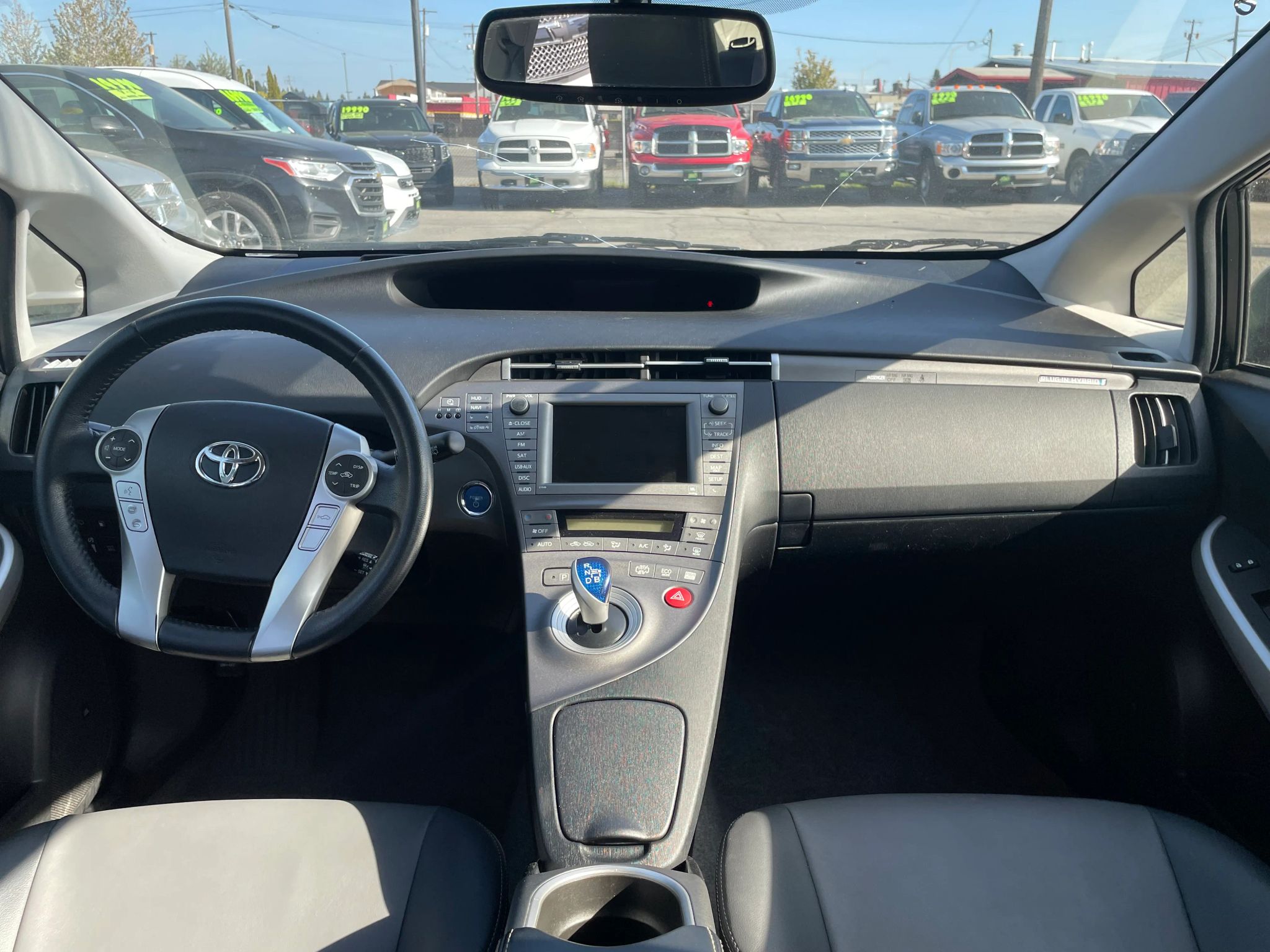 2012 Toyota Prius Plug-In Base - Photo 13